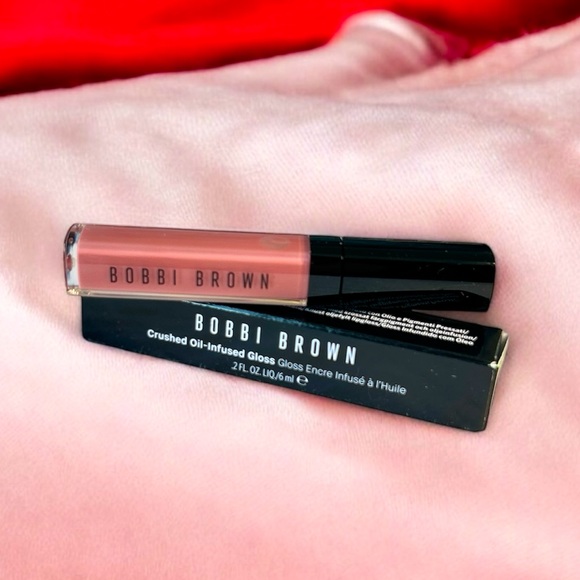 Bobbi Brown Crushed Oil-Infused Tinted Lip Gloss - New Romantic - Picture 5 of 11